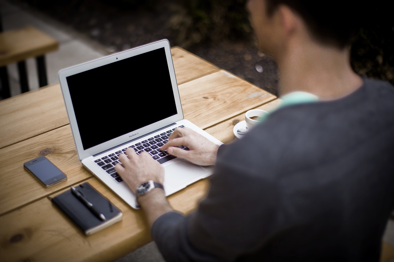 Czas pracy – ewidencja prowadzona online